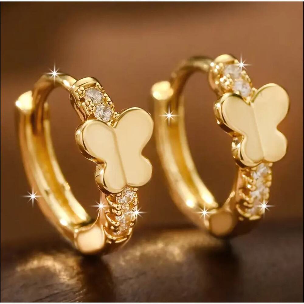 18K Gold Fashionable High-End Hoop Earrings